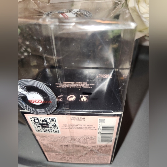 July 2013 Tresor Lumineuse by Lancome EDP / L'Eau De Parfum; 30ml / 1.0 fl.oz - Picture 11 of 16